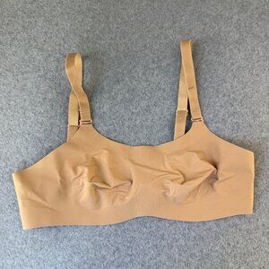 Knix by Knixwear Womens Size 1 - 32A / 32B Seamless Bra Nude Adjustable Wireless